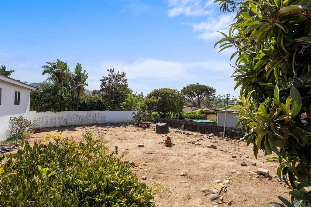 https://cdn.realtyfeed.com/cdn/127/307085169/b6575b6137236b7ee1d72020abd15204.webp