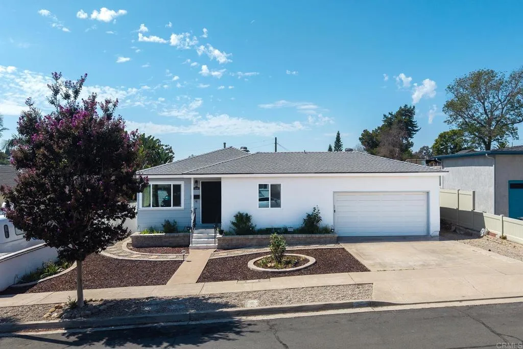 https://cdn.realtyfeed.com/cdn/127/307085169/be3672b8a4986acdf63946ede746953c.webp