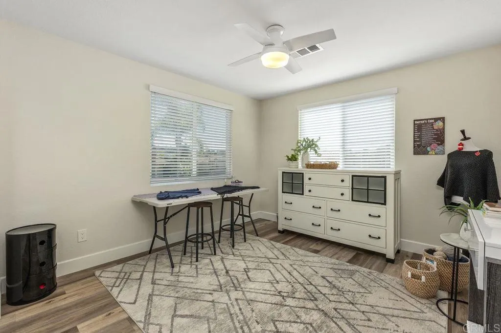 https://cdn.realtyfeed.com/cdn/127/307085181/c1956e27590cbe59e3d46eaf6ea5e2fe.webp