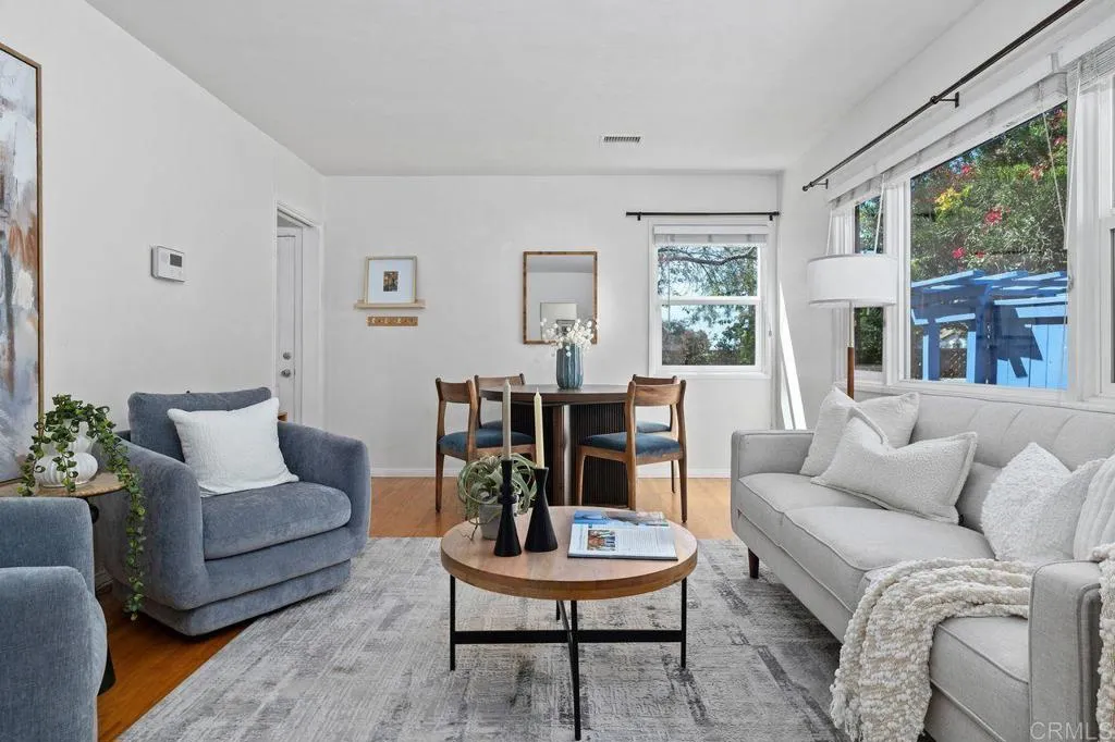 https://cdn.realtyfeed.com/cdn/127/307085340/0df22abcf90452096883167bf0b854cf.webp