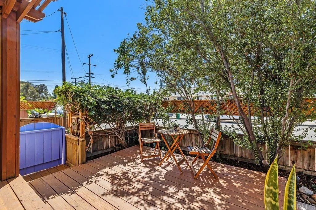 https://cdn.realtyfeed.com/cdn/127/307085340/1a76af406d836a687ca63c371639e665.webp