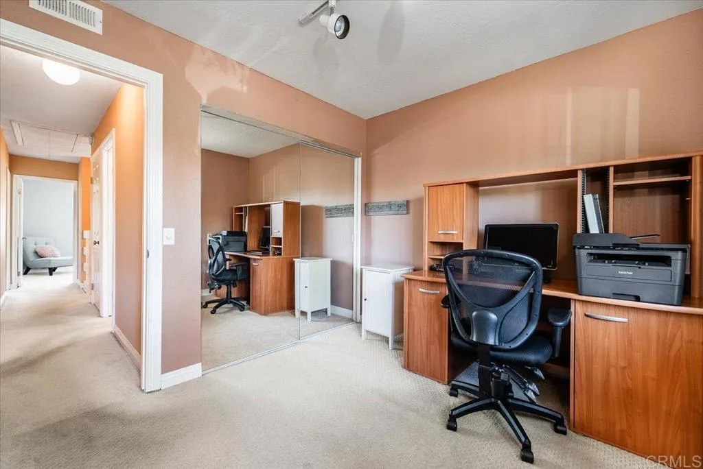 https://cdn.realtyfeed.com/cdn/127/307085353/6831e86a0e008b959be77ee2c51ee7b1.webp