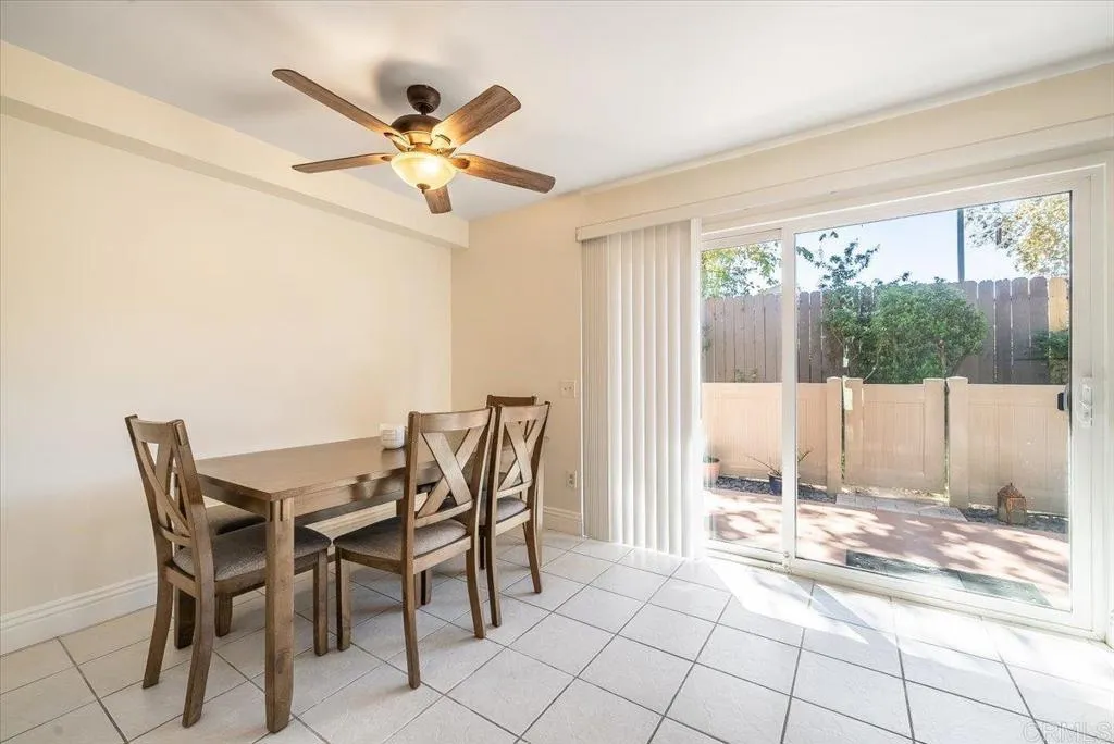 https://cdn.realtyfeed.com/cdn/127/307085353/e54f19a6f25de69c40260c9d8de1f303.webp