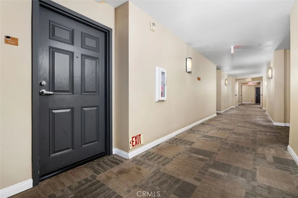 450 J, San Diego, CA 92101 - Photo 5 of 55, San Diego, CA