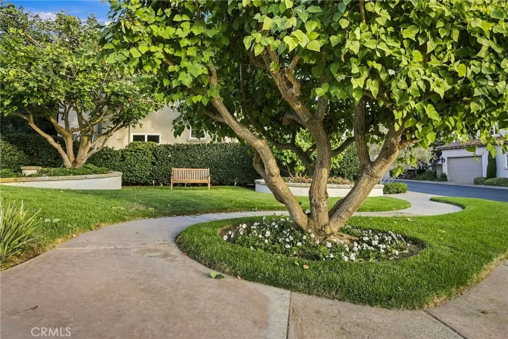 https://cdn.realtyfeed.com/cdn/127/307085536/397c1a464ce92e3c0d13f2d83524db12.webp