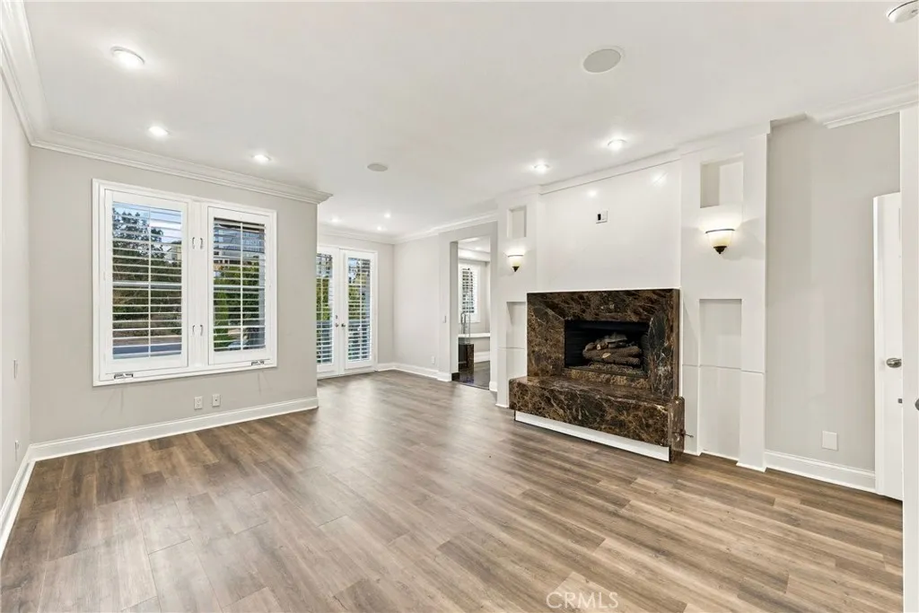 https://cdn.realtyfeed.com/cdn/127/307085536/932d11bda01dc994e93df4eecc095111.webp