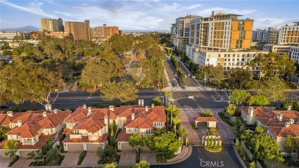https://cdn.realtyfeed.com/cdn/127/307085536/9d09d80563cedc64cd9a4e7d52bd995a.webp