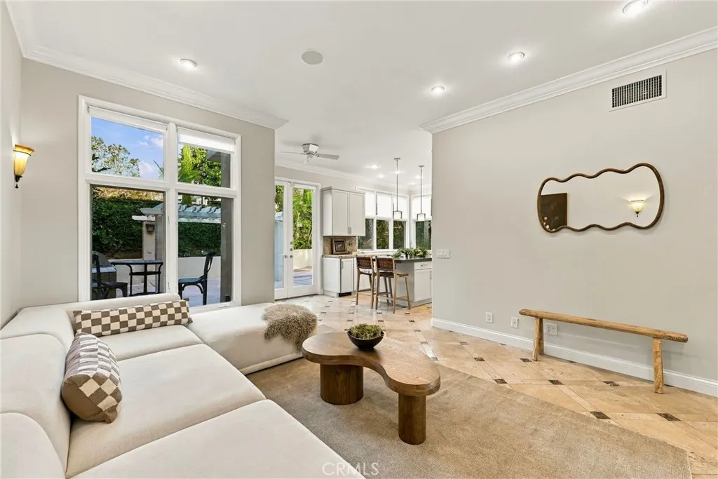 https://cdn.realtyfeed.com/cdn/127/307085536/acf00e6be5a7686c0a03b31327bcd329.webp