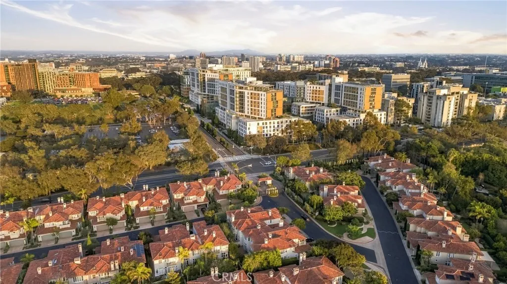 https://cdn.realtyfeed.com/cdn/127/307085536/dc427733f860902c7a8689056cf23ab9.webp