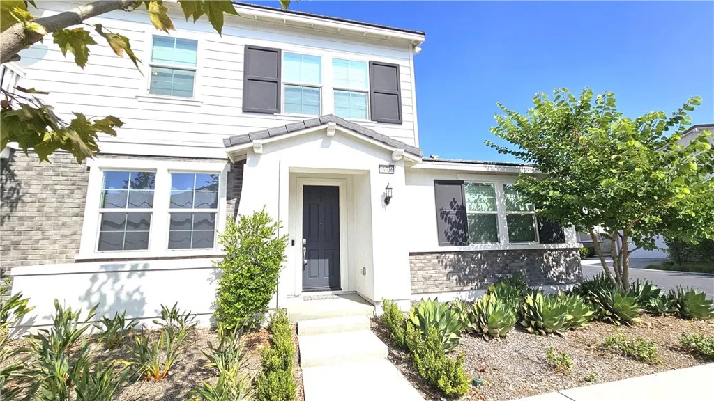 Fontana, CA 92336
