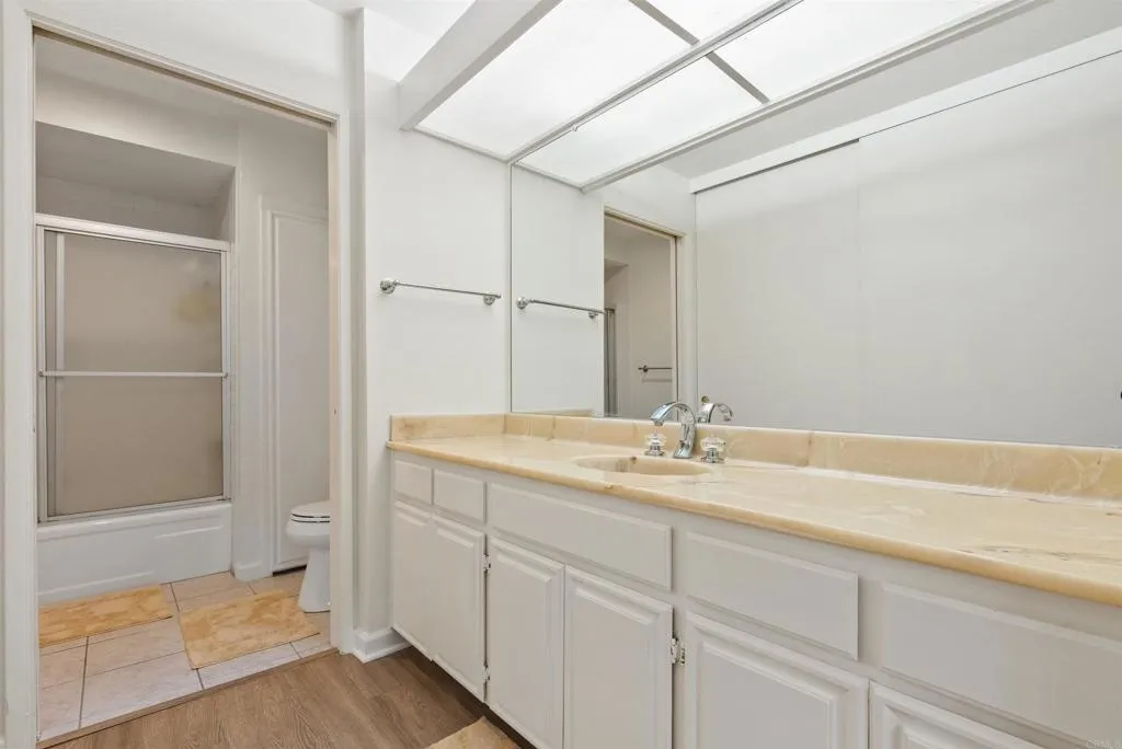 https://cdn.realtyfeed.com/cdn/127/307085584/008e77056582e9c81544682542b599bc.webp