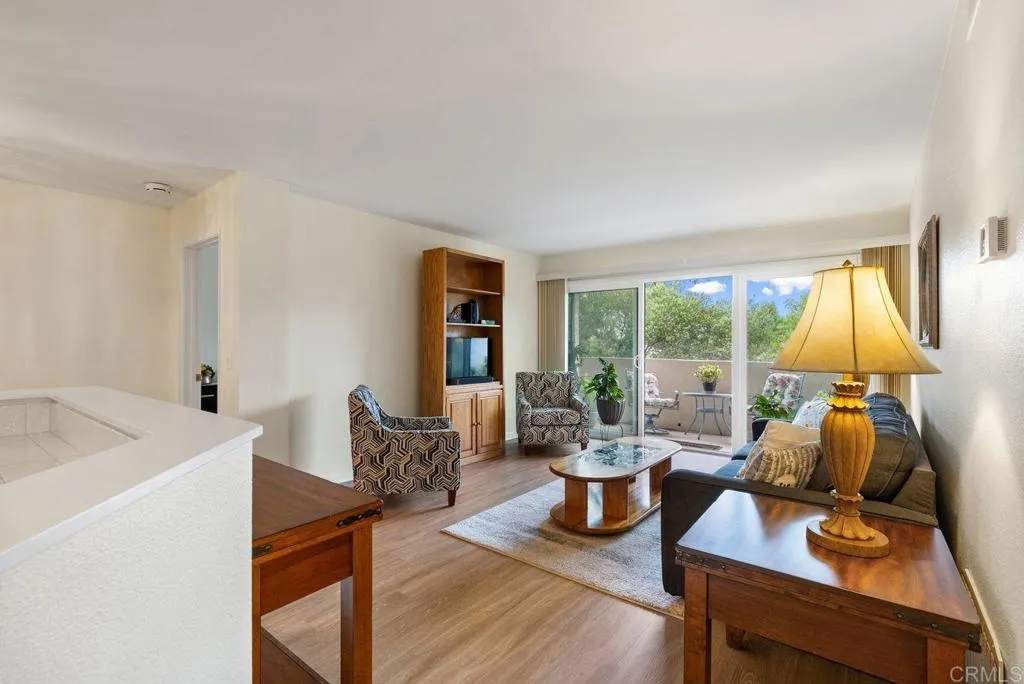 https://cdn.realtyfeed.com/cdn/127/307085584/50ca9c0d3112bebbe2551b1bfbb1f77e.webp