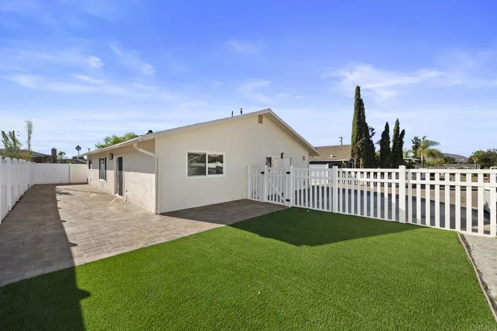 https://cdn.realtyfeed.com/cdn/127/307085614/984cf84ad3b4113cd4598224c9289782.webp
