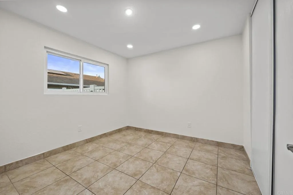 https://cdn.realtyfeed.com/cdn/127/307085614/cf322859c8e4f56723b1c8241845176d.webp