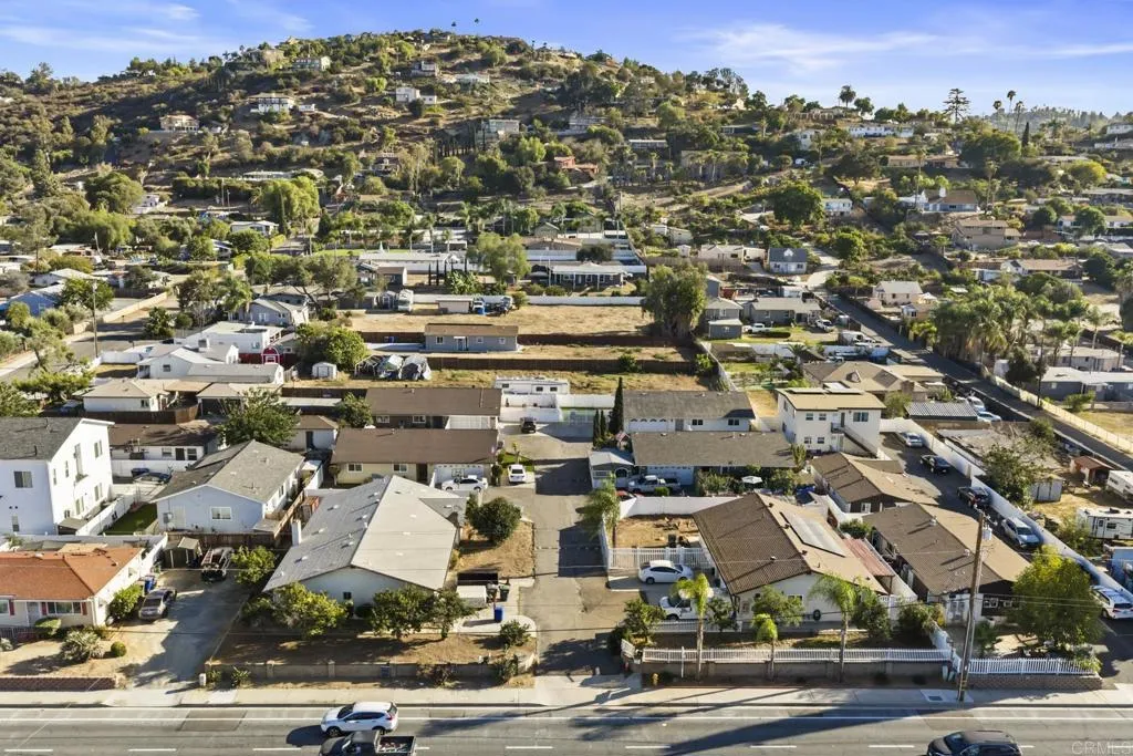 https://cdn.realtyfeed.com/cdn/127/307085614/f003d39005f4d4ae08016018fd760c8f.webp