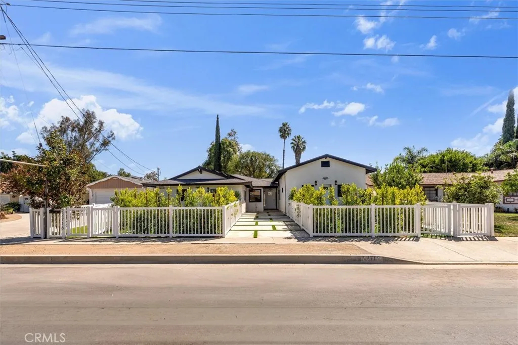 West Hills, CA 91307