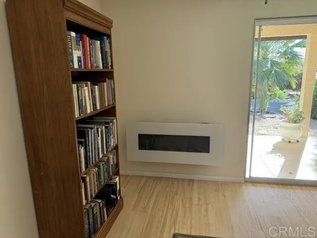 https://cdn.realtyfeed.com/cdn/127/307085654/bd831d6b76897d48e904226cdb5902c9.webp