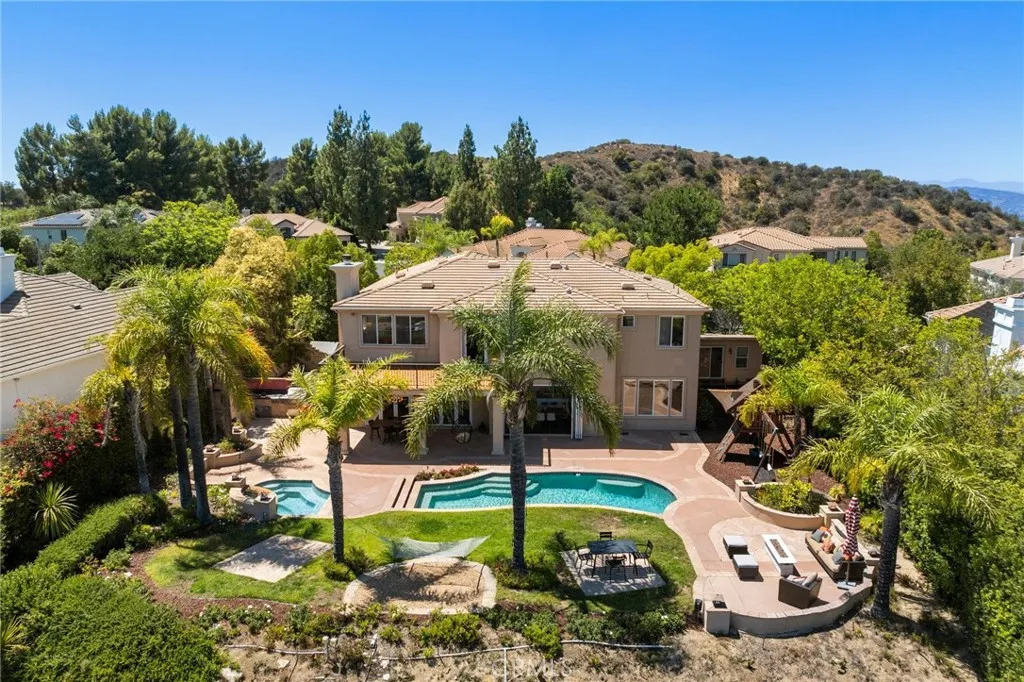 Topanga, CA 90290