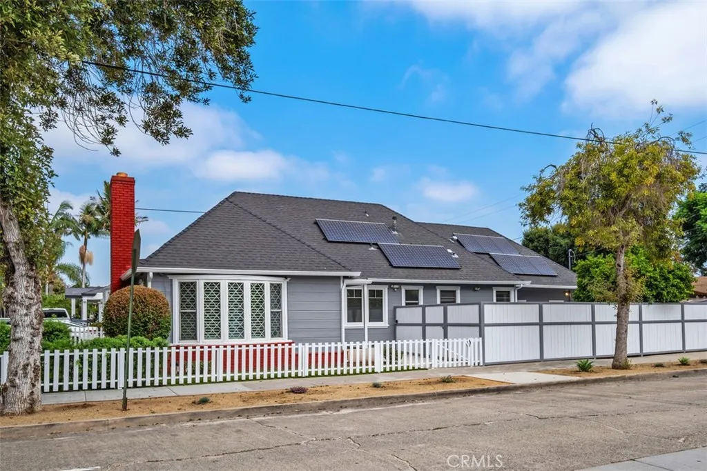 Santa Ana, CA 92707