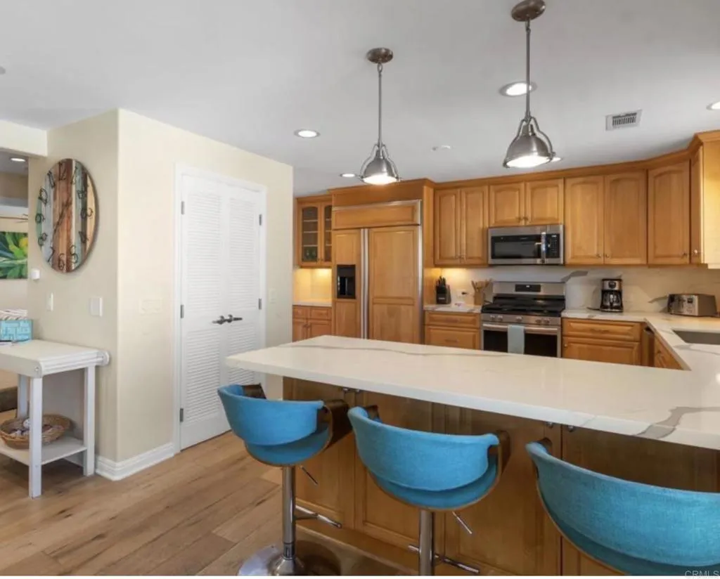 https://cdn.realtyfeed.com/cdn/127/307085732/36bf9910fbb9be2821e4799b15958f50.webp