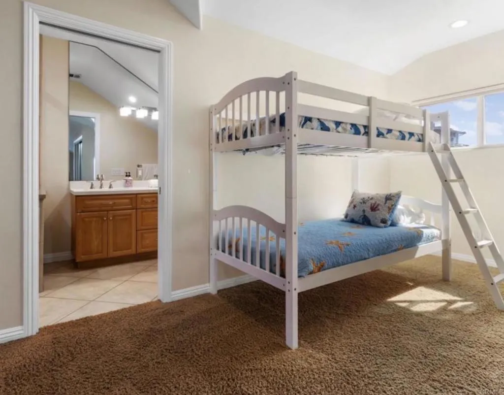 https://cdn.realtyfeed.com/cdn/127/307085732/75f3ae19e7535d157d6ba2f990f734ec.webp