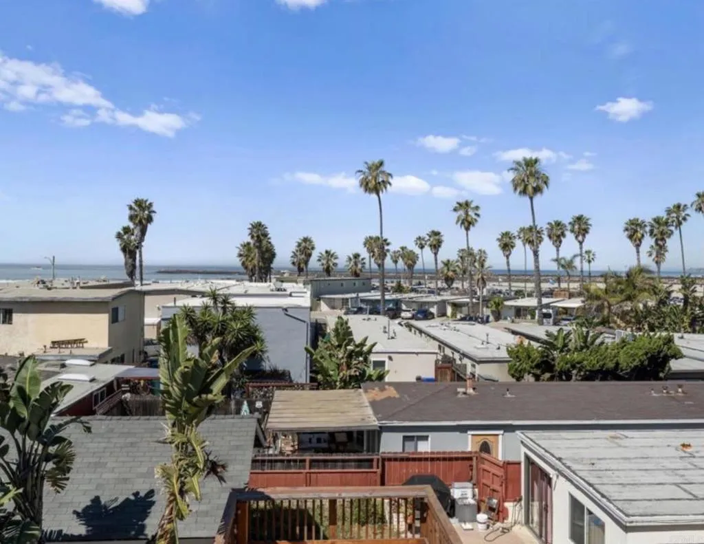https://cdn.realtyfeed.com/cdn/127/307085732/a22a4942cf53ccf9652e5ac5312b95cf.webp