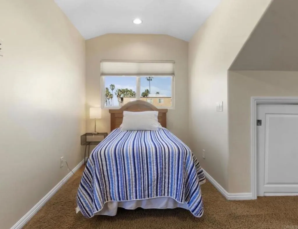 https://cdn.realtyfeed.com/cdn/127/307085732/aef8819dfc3b843a9cf02f662f222360.webp