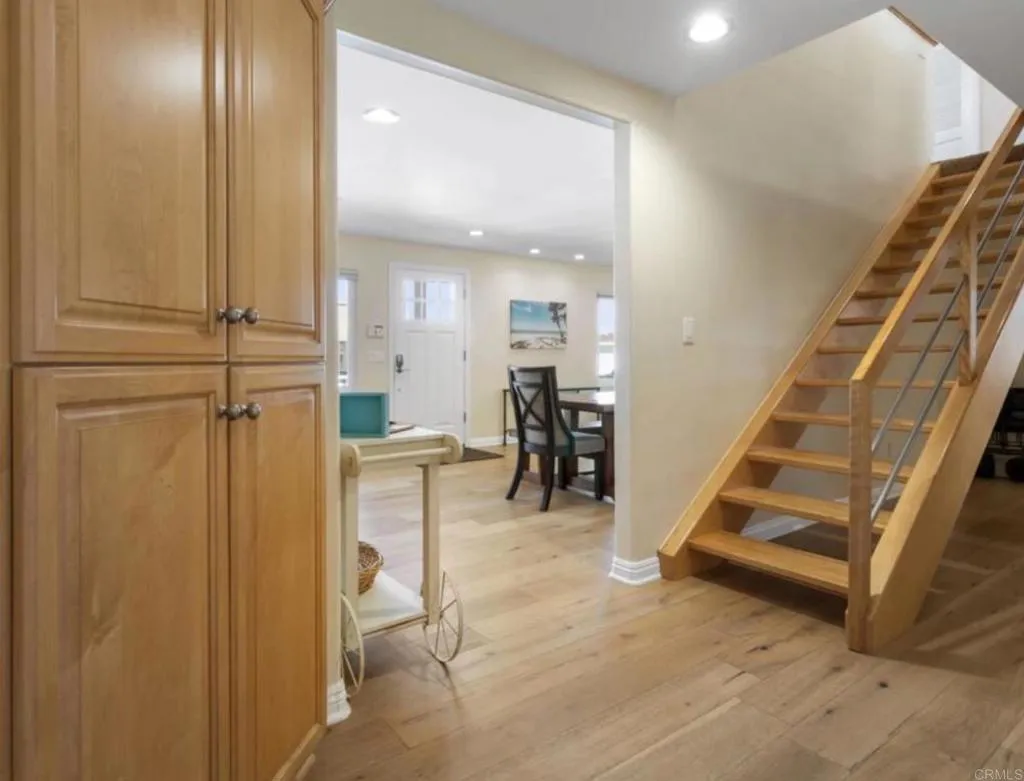 https://cdn.realtyfeed.com/cdn/127/307085732/e348283a71c095cb9dbcf9846a4504ea.webp