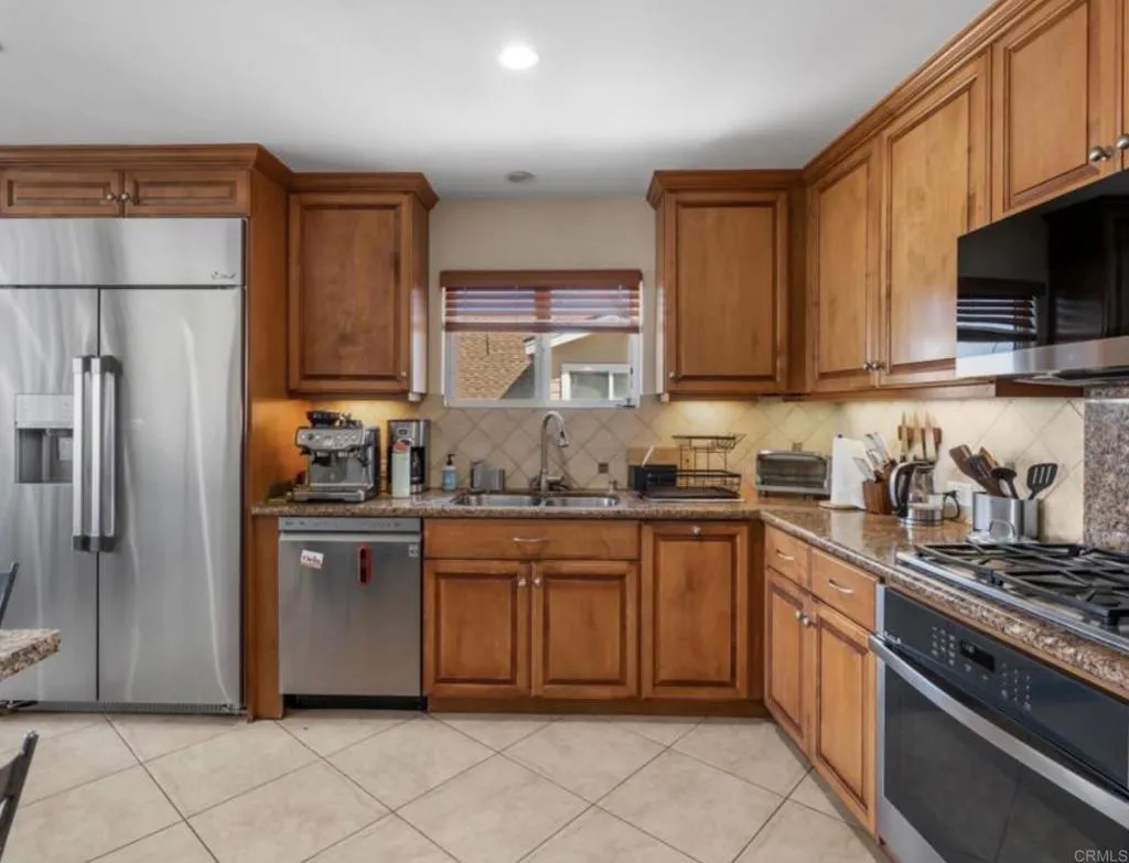 https://cdn.realtyfeed.com/cdn/127/307085732/efd00022e946d64aa3ea6a2400f79993.webp