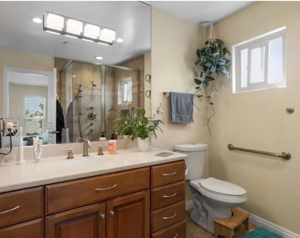 https://cdn.realtyfeed.com/cdn/127/307085732/fcaaa66c4d3a0c99818fd4c1979d4147.webp