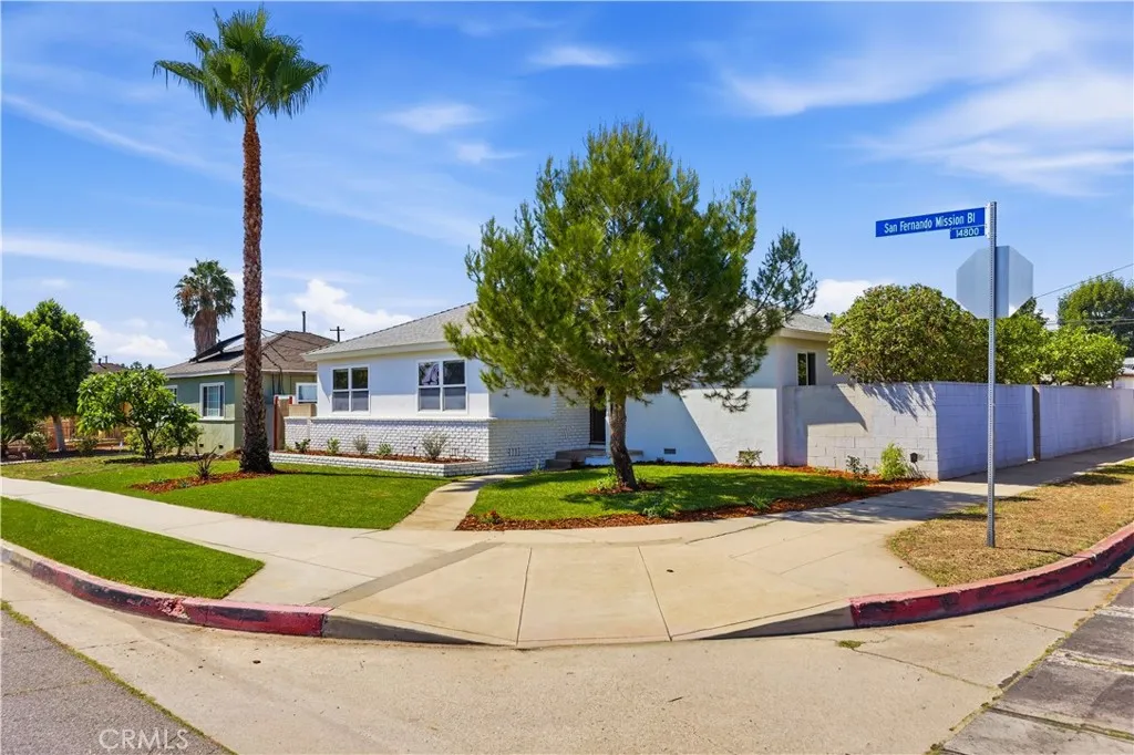 Mission Hills (san Fernando), CA 91345