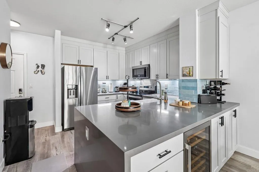 https://cdn.realtyfeed.com/cdn/127/307085748/5f6707eb70c36d501dafd7768e2ca22c.webp