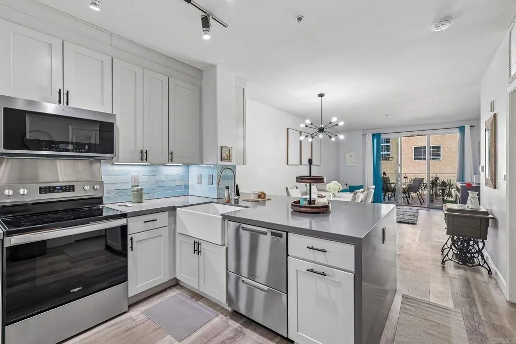https://cdn.realtyfeed.com/cdn/127/307085748/97acf35b55da74976fae248281df0b12.webp