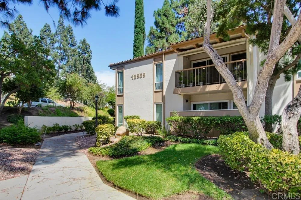 https://cdn.realtyfeed.com/cdn/127/307085764/2cdebb41b0b2b44ac274116420ffe9c4.webp
