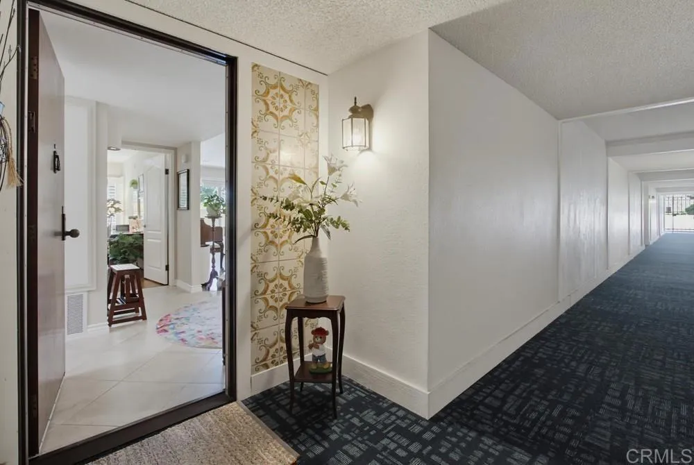 https://cdn.realtyfeed.com/cdn/127/307085764/849ab016143c4585bc2342bed1c27d77.webp