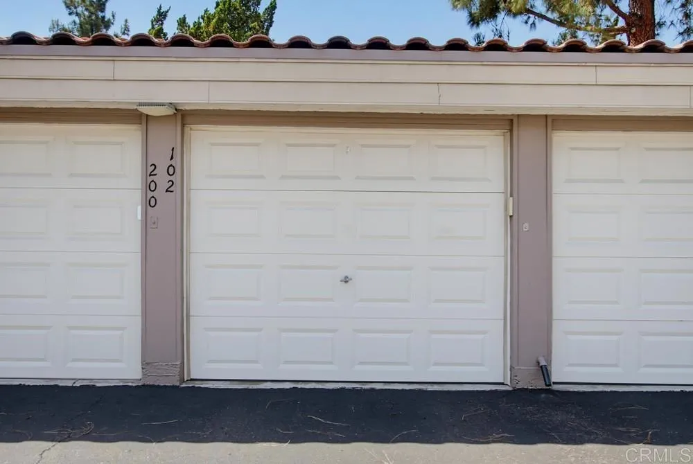 https://cdn.realtyfeed.com/cdn/127/307085764/e90425b9ec8ba2b2a30a39ec005fe99a.webp
