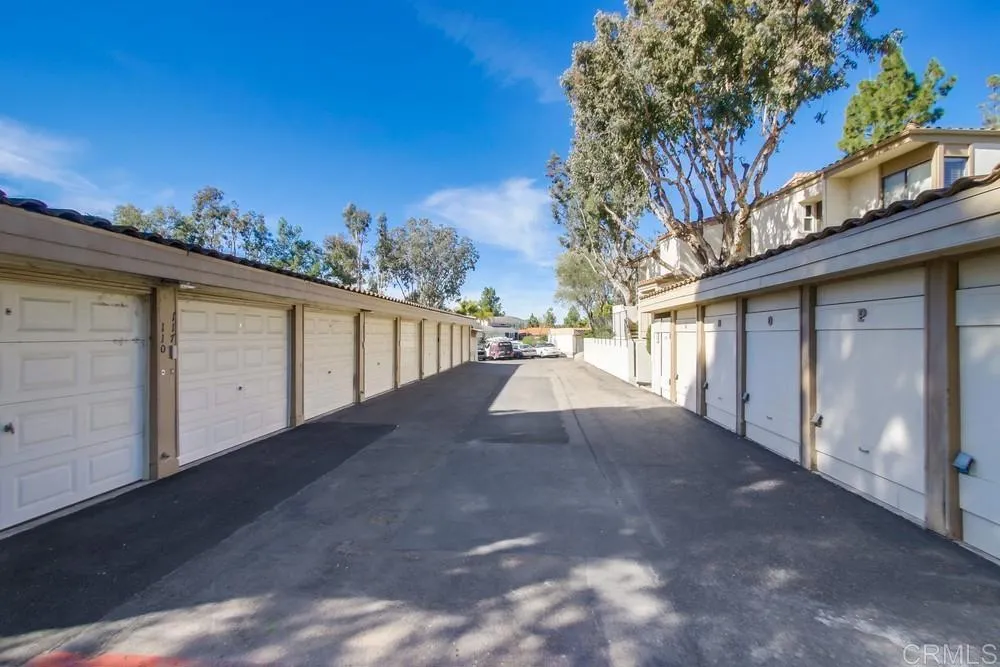 https://cdn.realtyfeed.com/cdn/127/307085764/ff1868c8a21ee1235bd9a4819ae67739.webp
