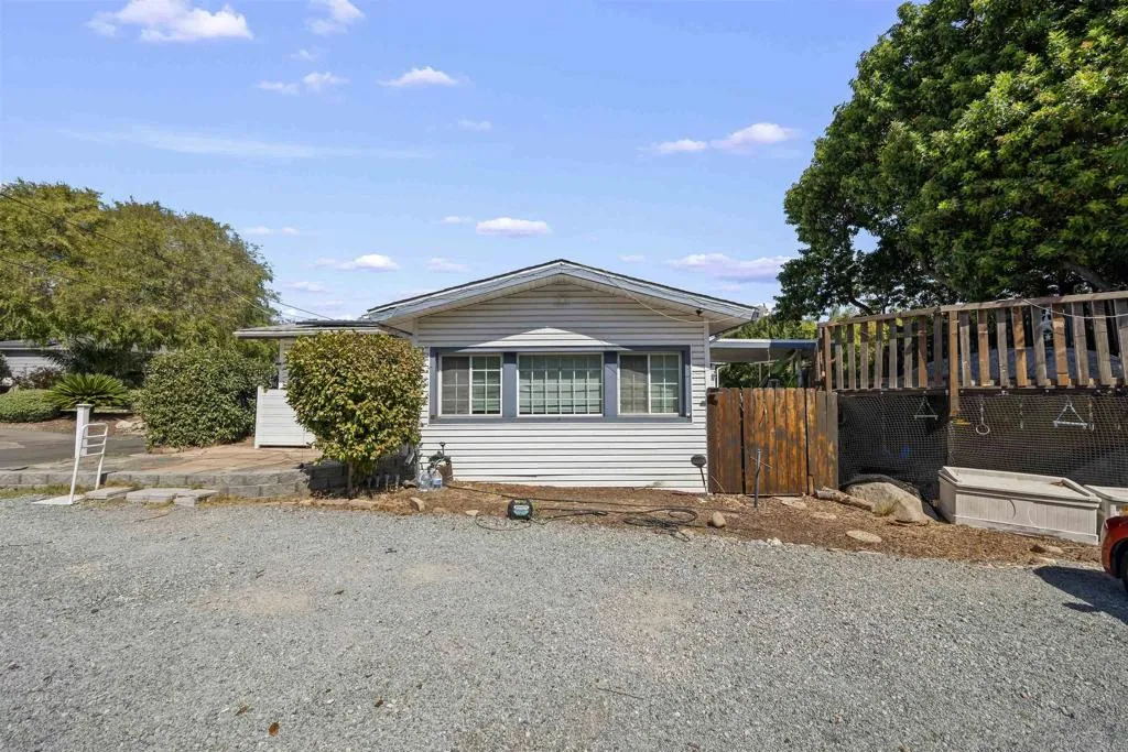 https://cdn.realtyfeed.com/cdn/127/307085770/0db4a817d101d748c3fb6898c446173a.webp