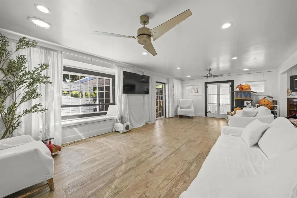 https://cdn.realtyfeed.com/cdn/127/307085770/18838e5211c1ca4bc5129af01f0eb186.webp