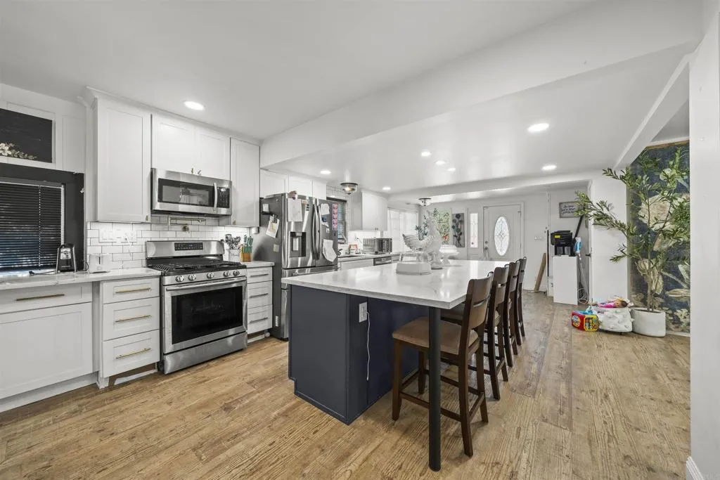https://cdn.realtyfeed.com/cdn/127/307085770/5398d7d25650e8ec3c73f03ec07c230a.webp