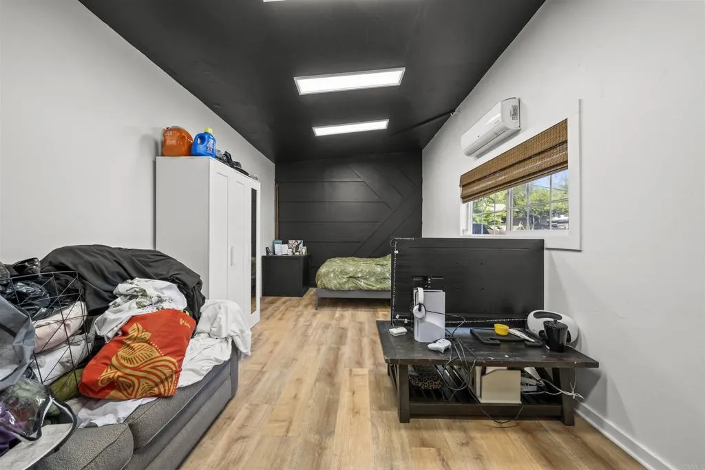 https://cdn.realtyfeed.com/cdn/127/307085770/aa8f094b7ec367612ace311088350f59.webp