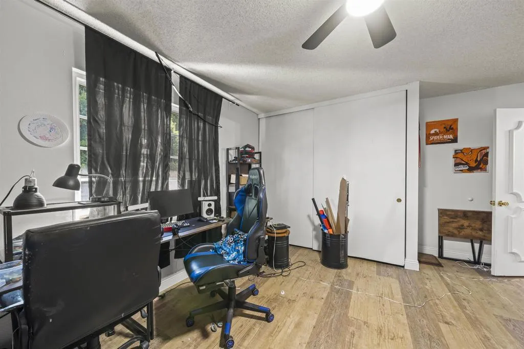 https://cdn.realtyfeed.com/cdn/127/307085770/cdbc68c71bc8942ecd6ee5fea8ff6a33.webp