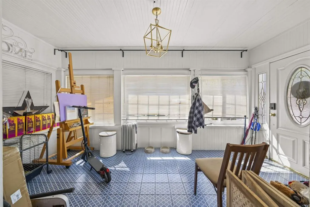 https://cdn.realtyfeed.com/cdn/127/307085770/de595cec21a8d7e957b709e2b6a75810.webp
