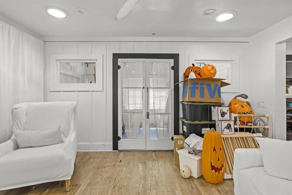 https://cdn.realtyfeed.com/cdn/127/307085770/fd581978fb2e4a75c9bb1f1889a091b9.webp