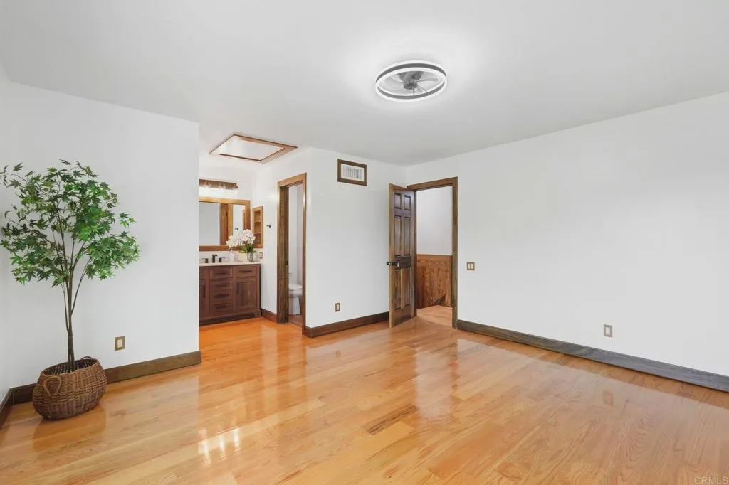https://cdn.realtyfeed.com/cdn/127/307085791/143efa1b7d520a9342a4f8b23b06ae08.webp