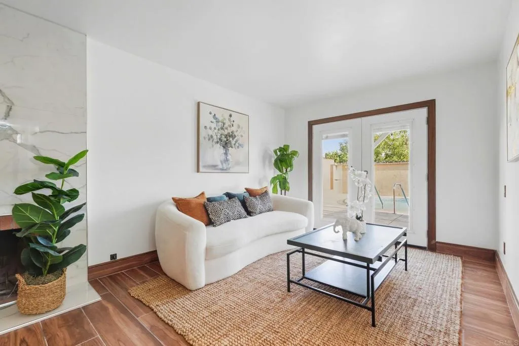 https://cdn.realtyfeed.com/cdn/127/307085791/26c69b2f364fbb1a6f47145648c342dd.webp
