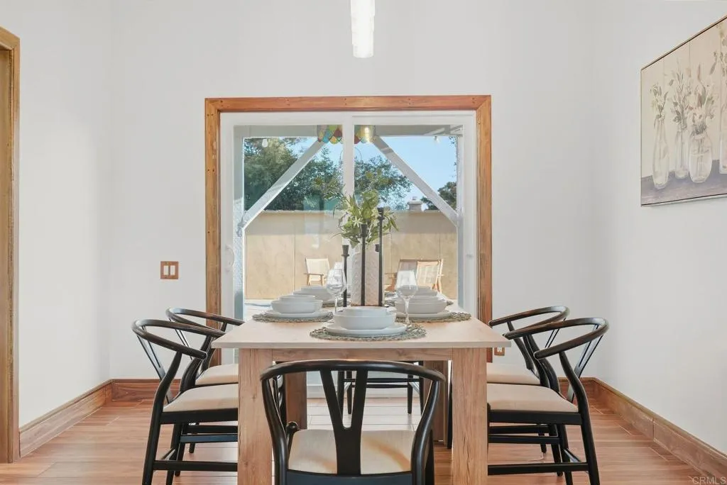 https://cdn.realtyfeed.com/cdn/127/307085791/5d02f655f927f95ede343a25cd49199a.webp