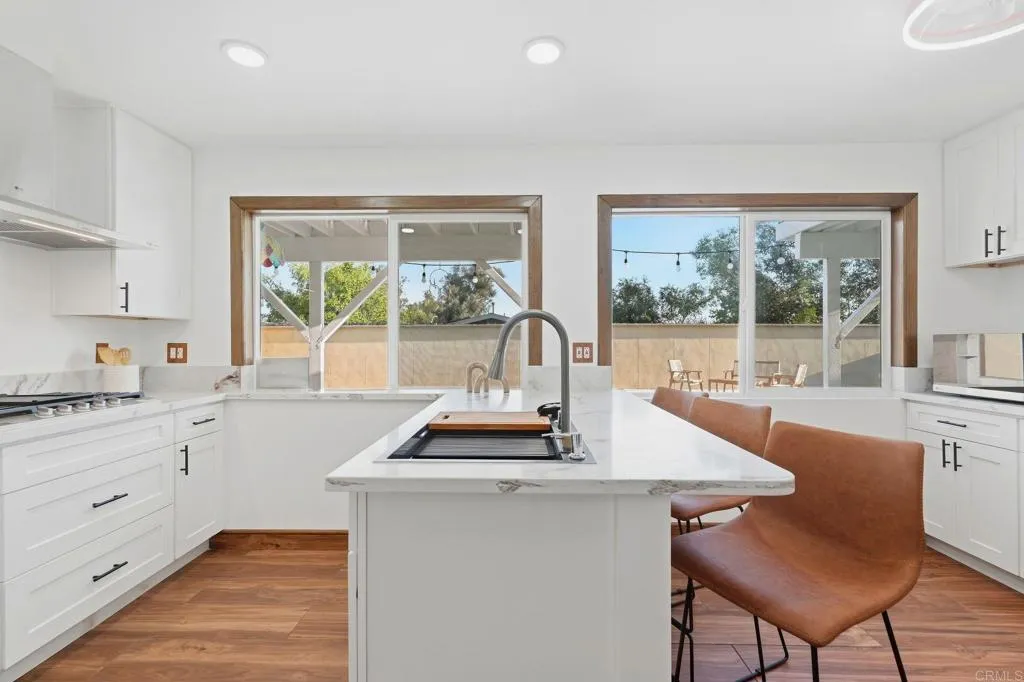 https://cdn.realtyfeed.com/cdn/127/307085791/63d76f0998f1d9684f10034edf91f8f3.webp