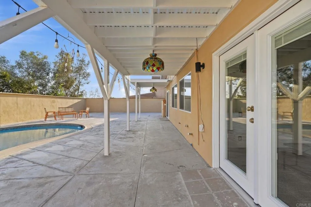 https://cdn.realtyfeed.com/cdn/127/307085791/7d55bade7b4f866077f8ea68158167f3.webp