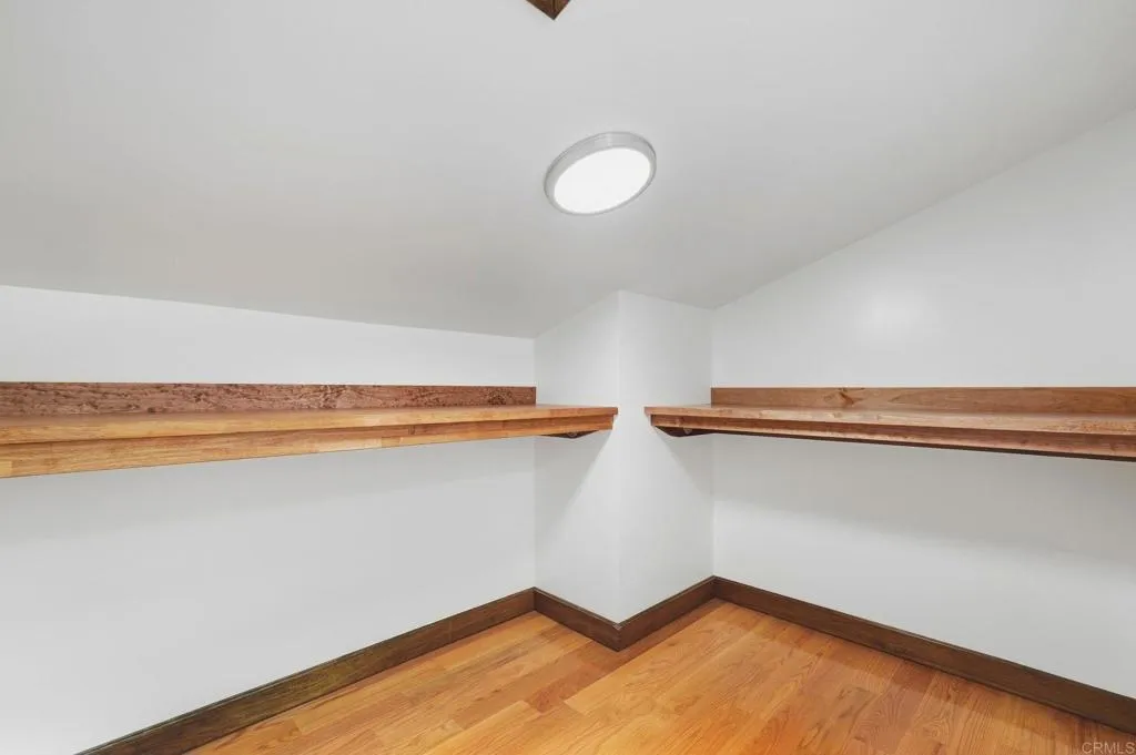 https://cdn.realtyfeed.com/cdn/127/307085791/8c7bfdcf142ae2a28dc95786a31ce553.webp